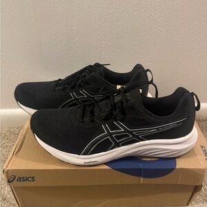 Asics Black and White Men's Running Sneakers